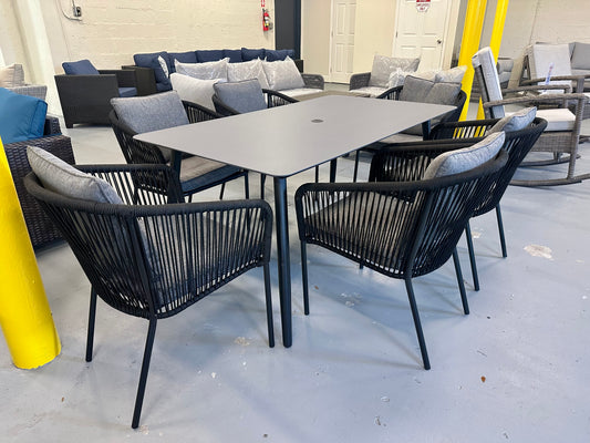 Malibu Dining (Black/Grey)