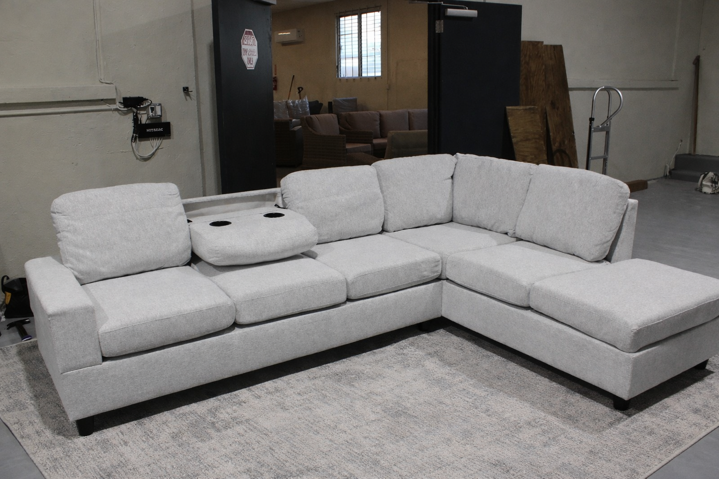 Ella Chaise Sectional (Light Grey)